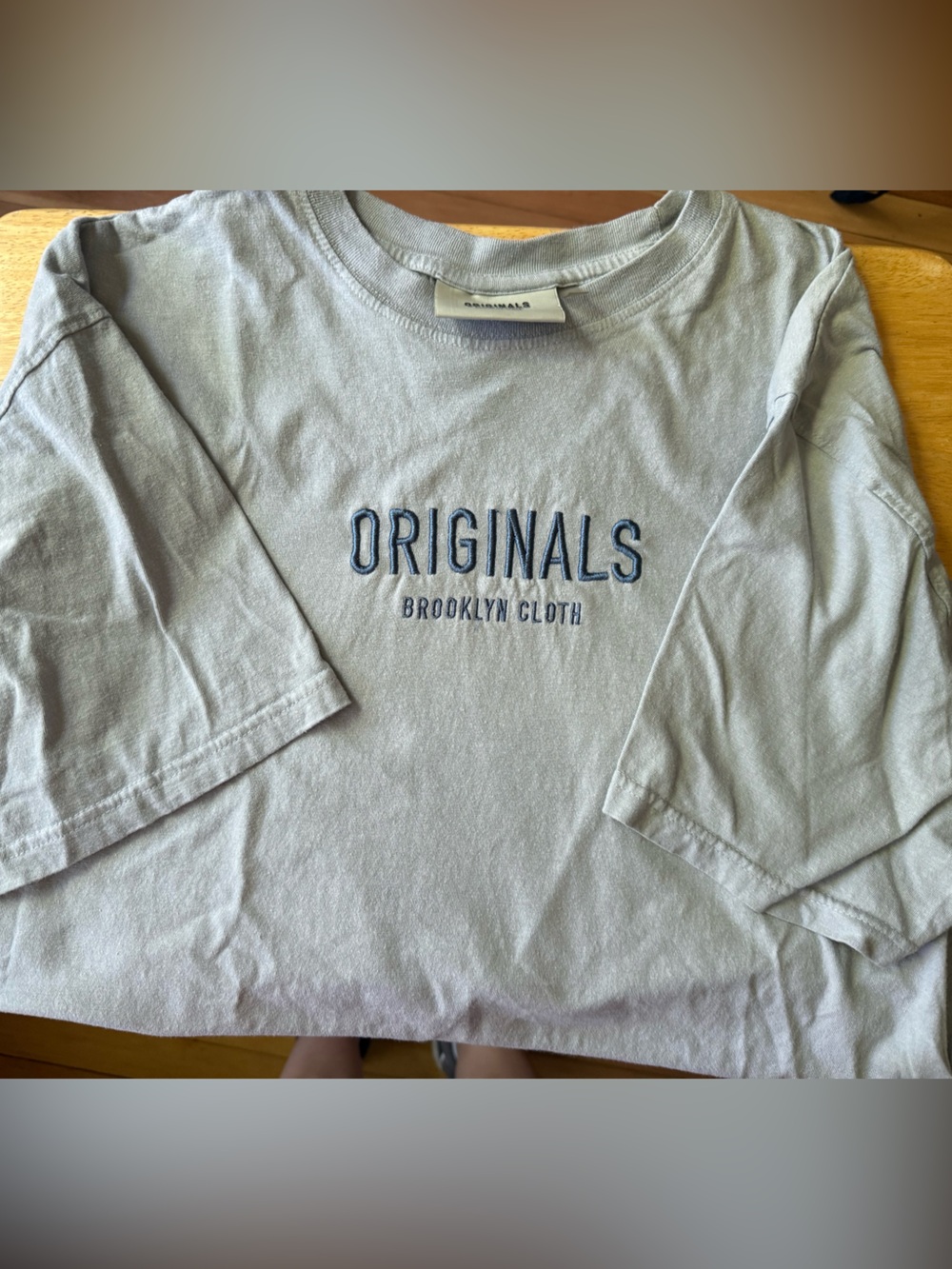 Men’s Brooklyn Cloth Light Gray 'ORIGINALS' Embroidered short sleeve‎ size large - Picture 4 of 9